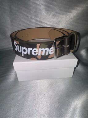 Supreme Camouflage Logo Belt in Brown and Green!🔥New! 31-35 inch waist.